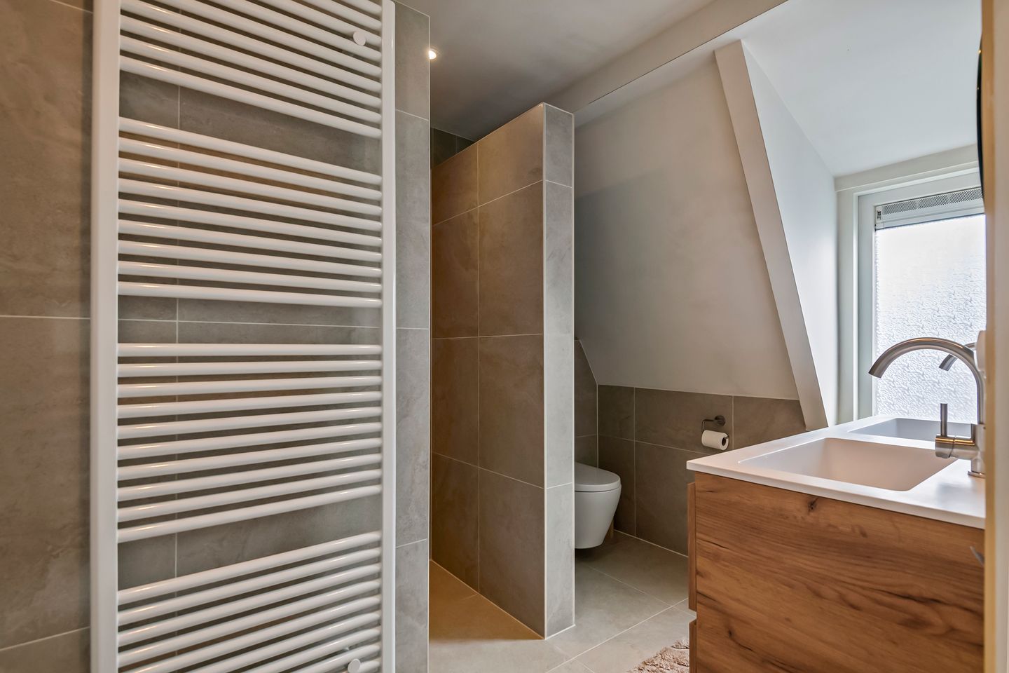 Foto 29 van Hoveniersweg 116