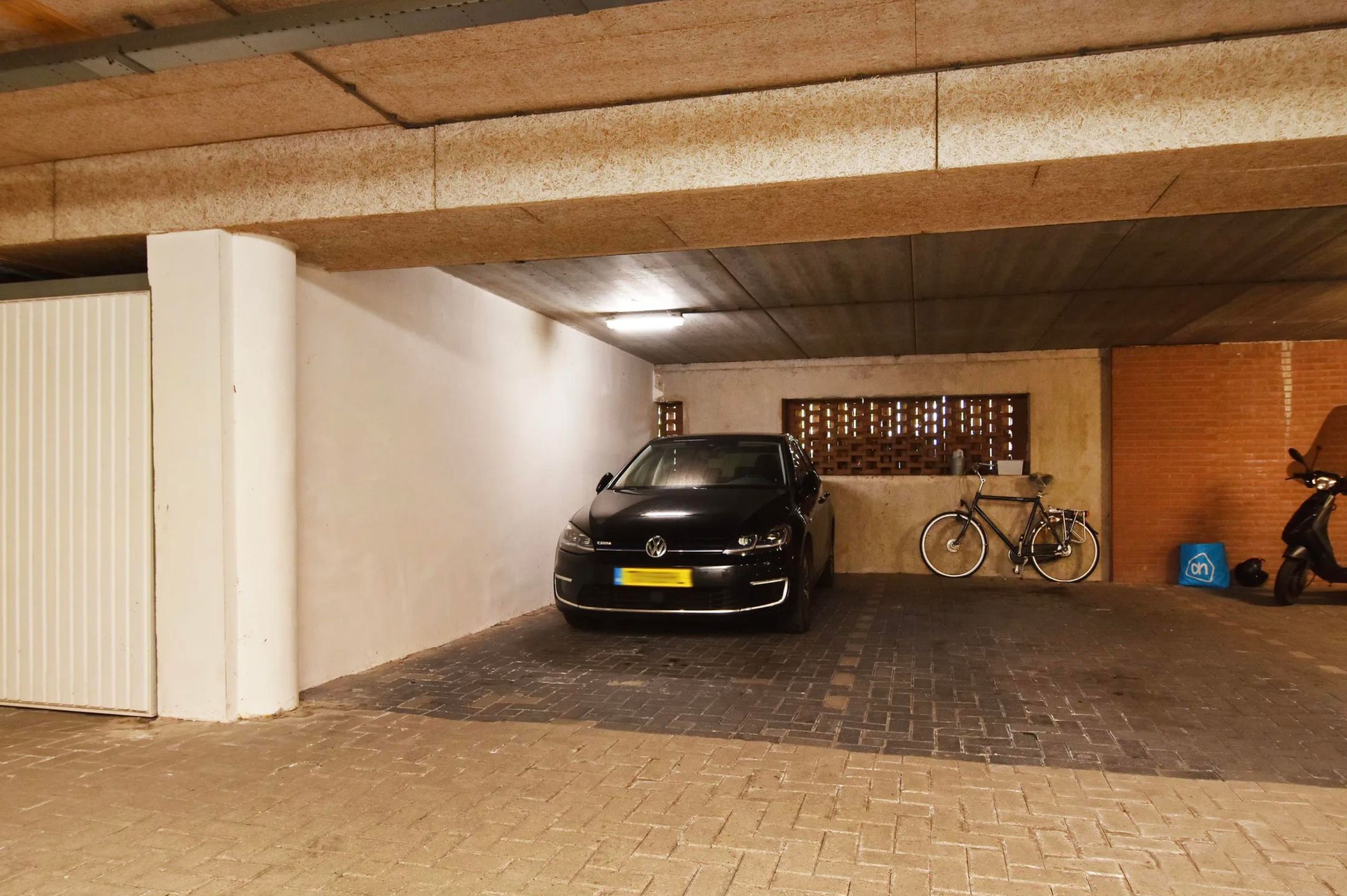 Foto 3 van Lange Lombardstraat 74