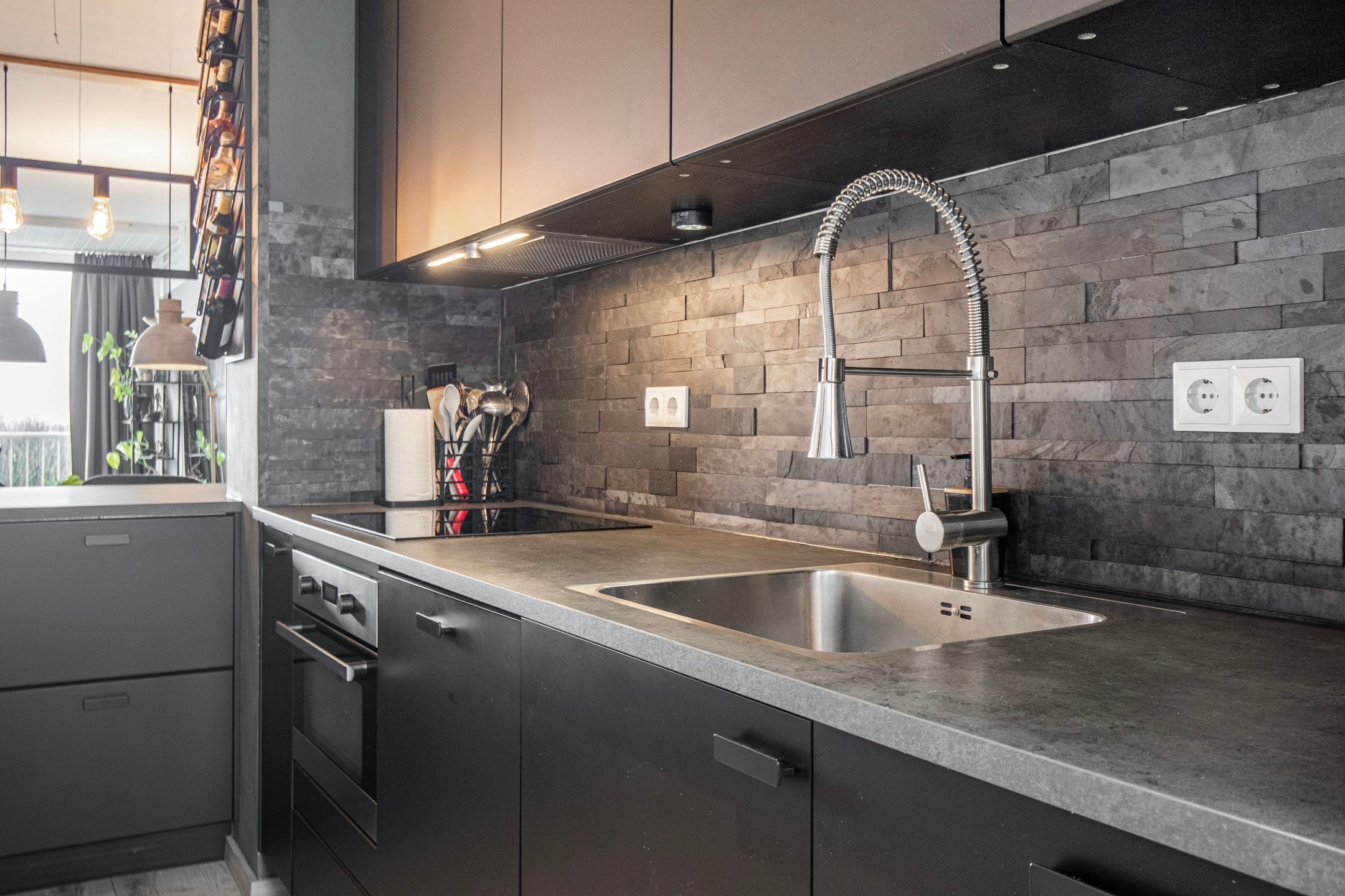 Foto 12 van Van der Hagenstraat 739