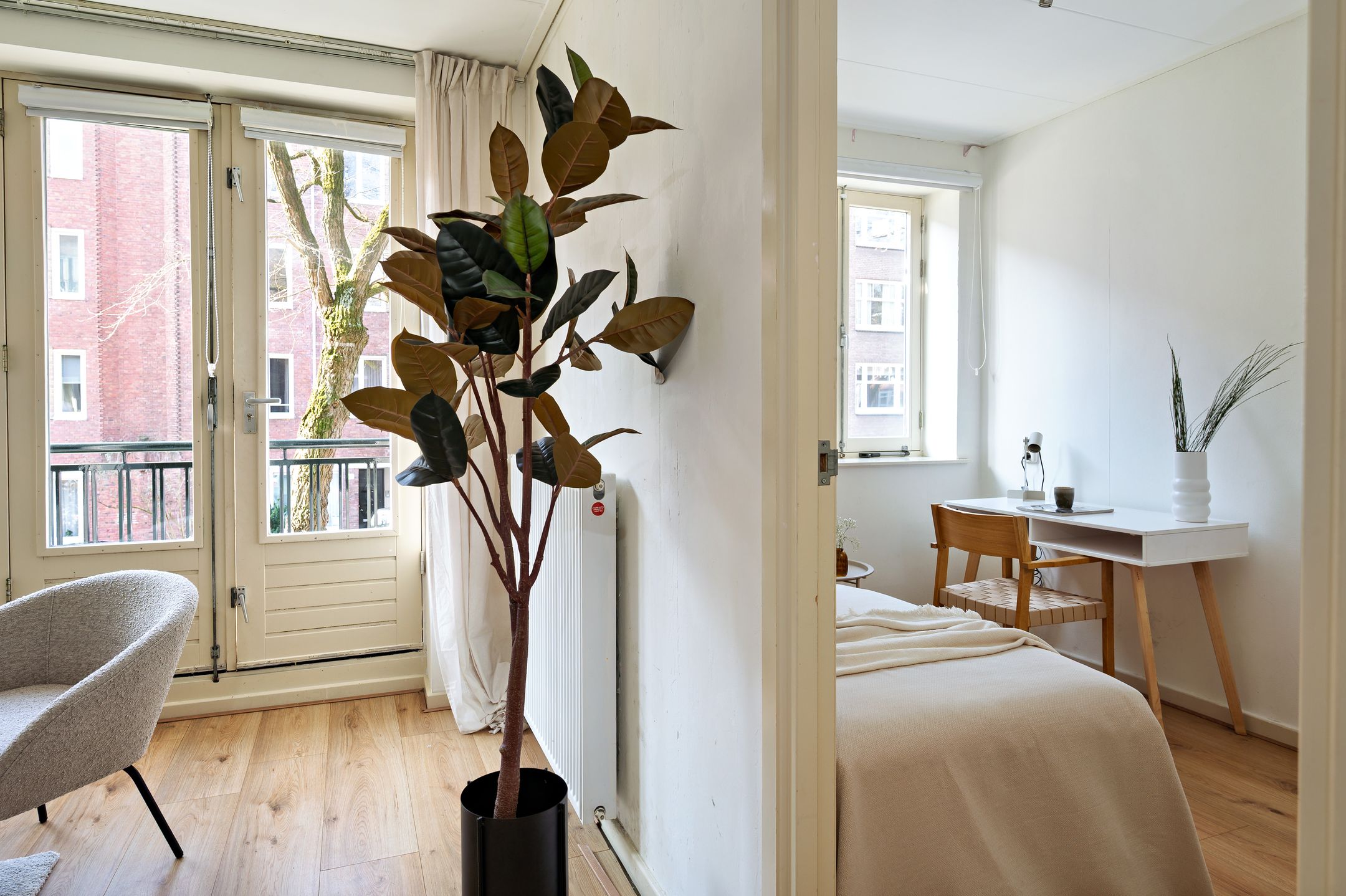 Foto 9 van John Franklinstraat 66-1