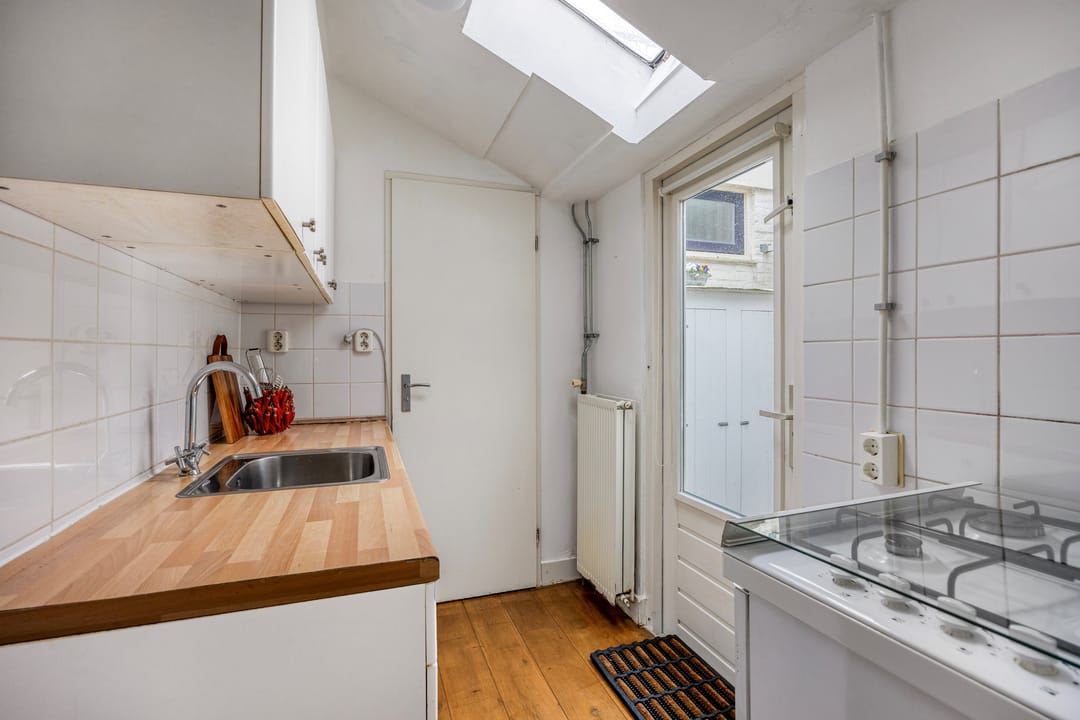 Photo 8 of De Gheijnstraat 34