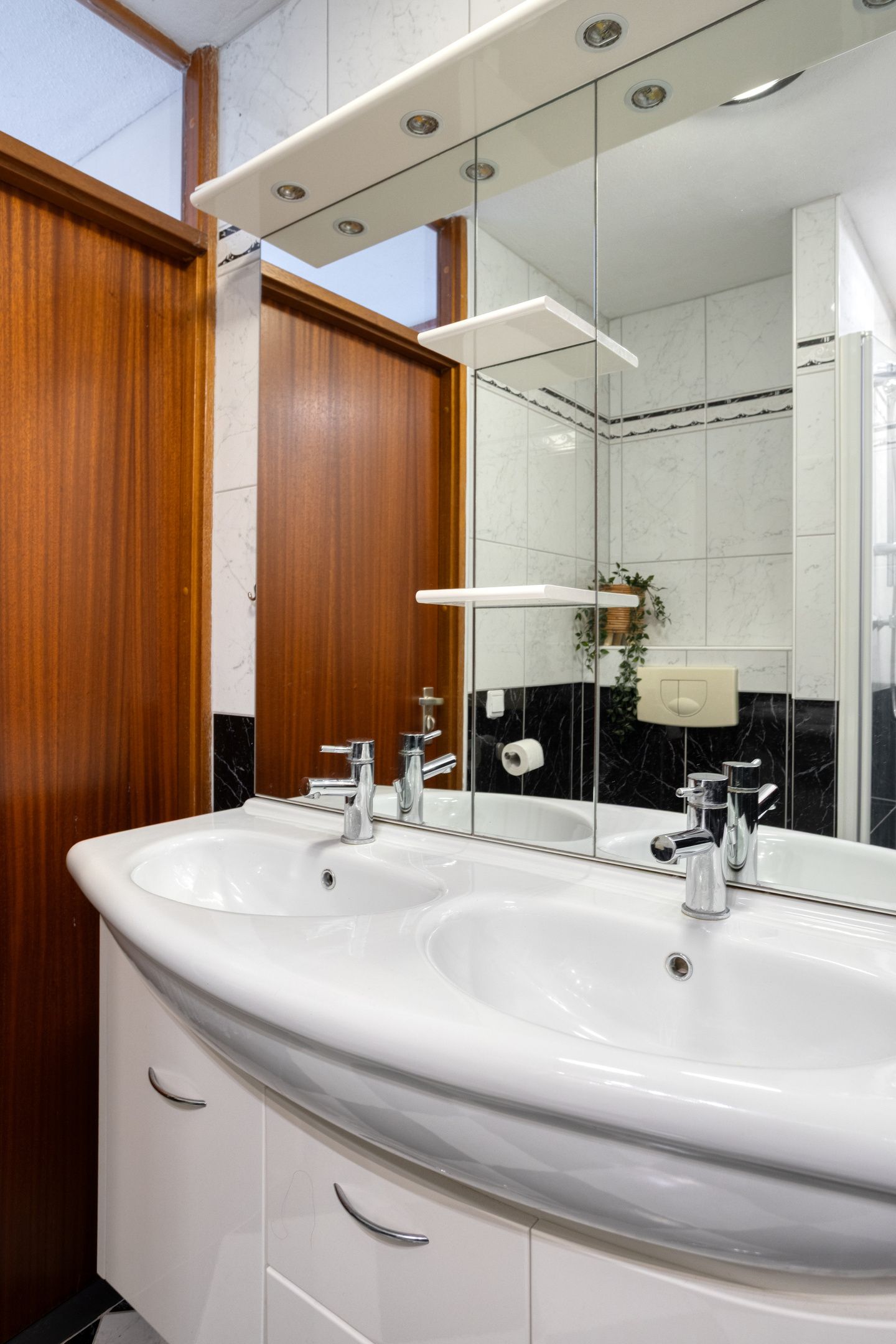 Foto 21 van Dokter Kanterslaan 188