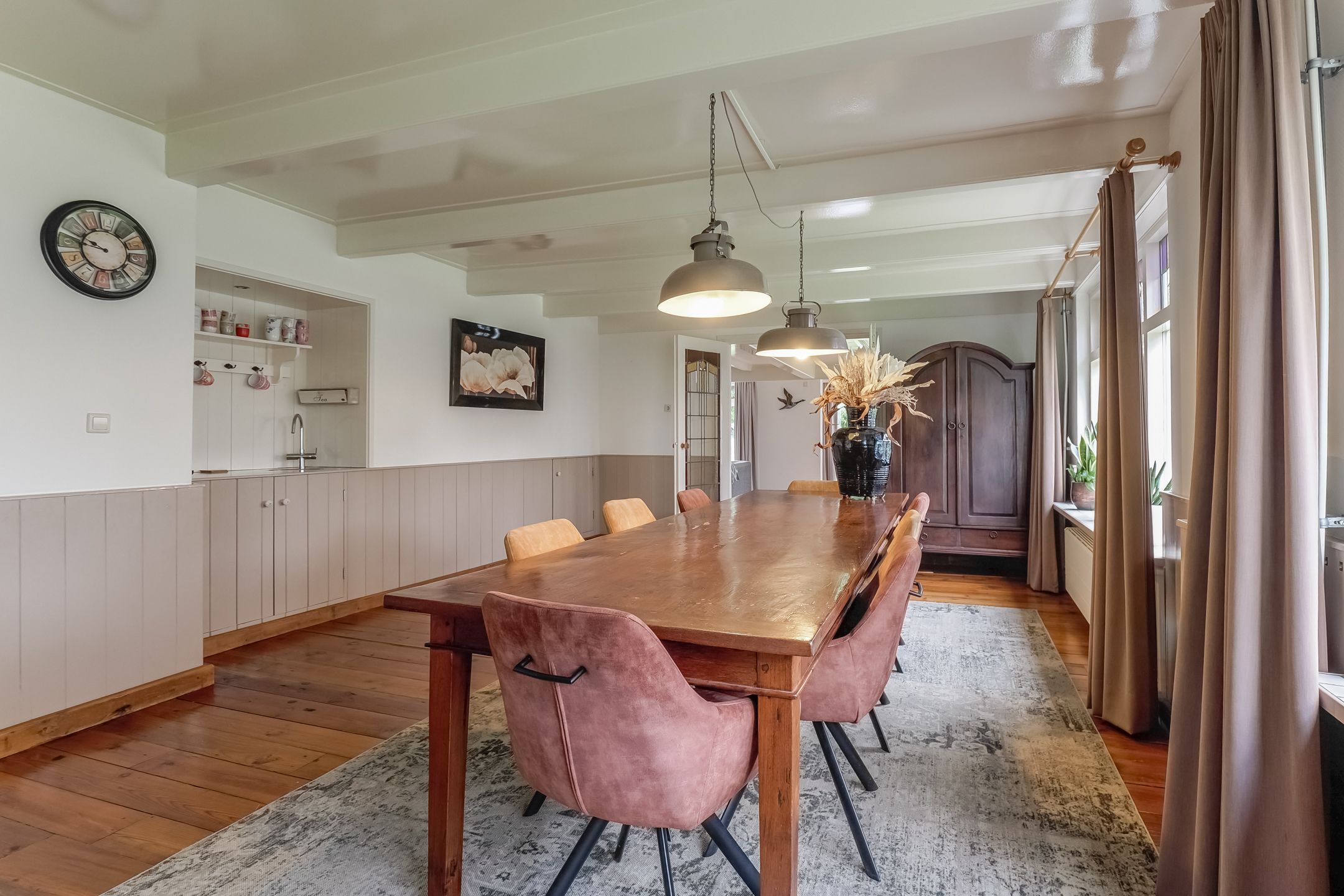 Foto 15 van Gouwe 42