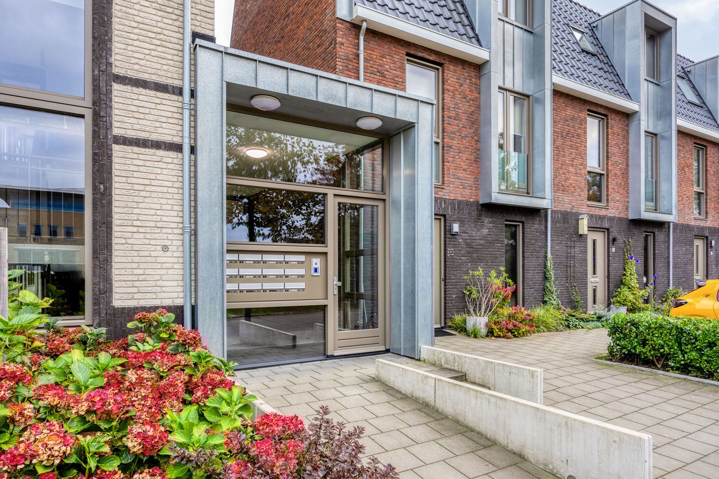 Photo 5 of Maria Enzersdorflaan 3-A