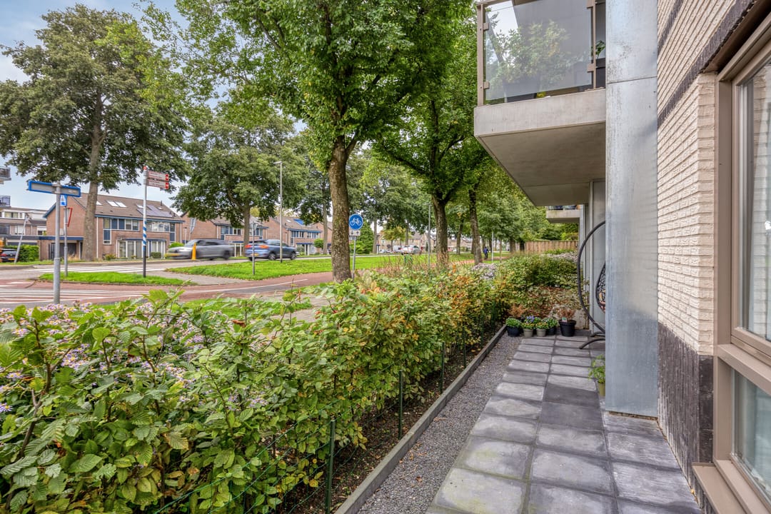 Photo 17 of Maria Enzersdorflaan 3-A