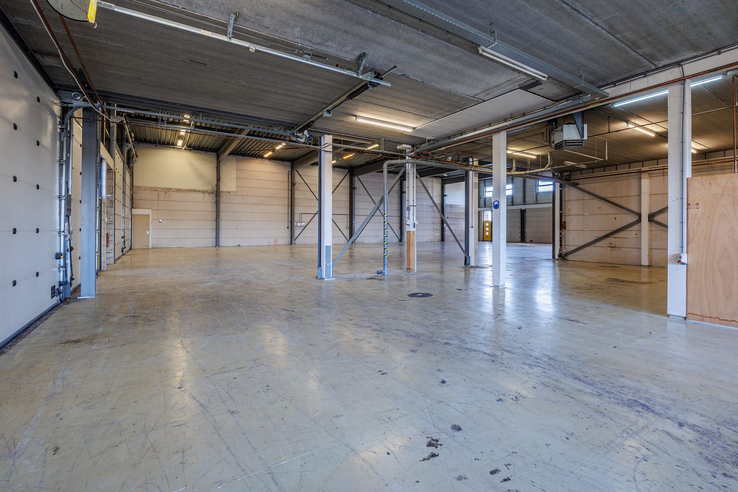 View photo 5 of Grote Wade 17-19