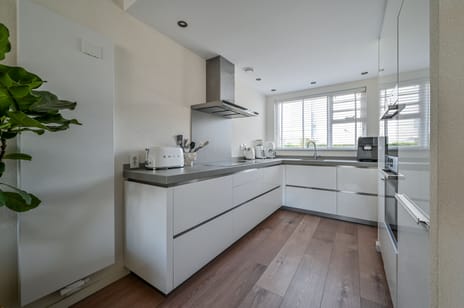 Ebro 133 tertiary image