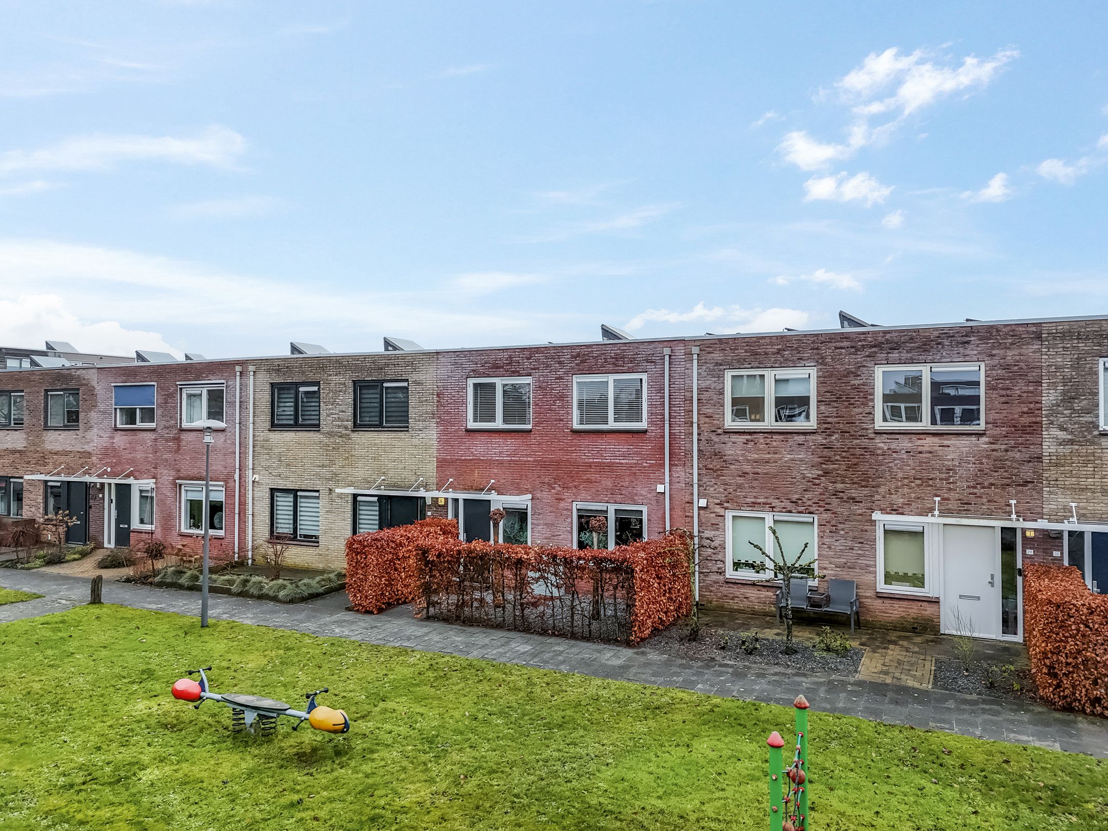 Buying a house in The Netherlands., Kompas 26