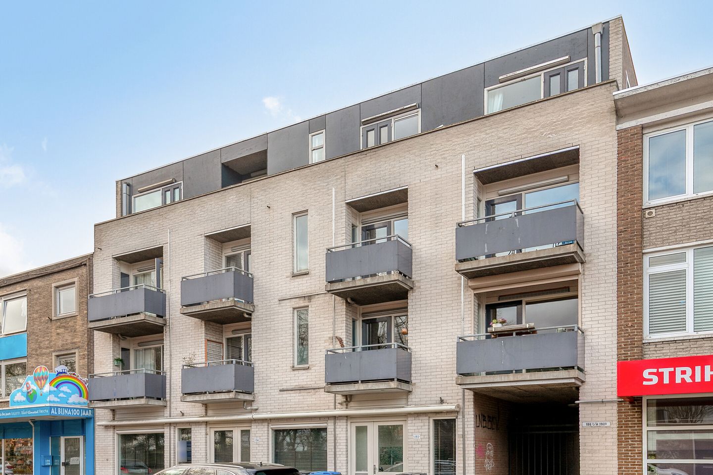 Photo 34 of Hoogstraat 186