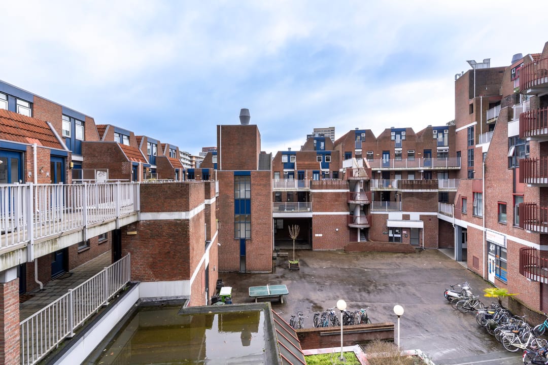 Photo 28 of Weverstedehof 58