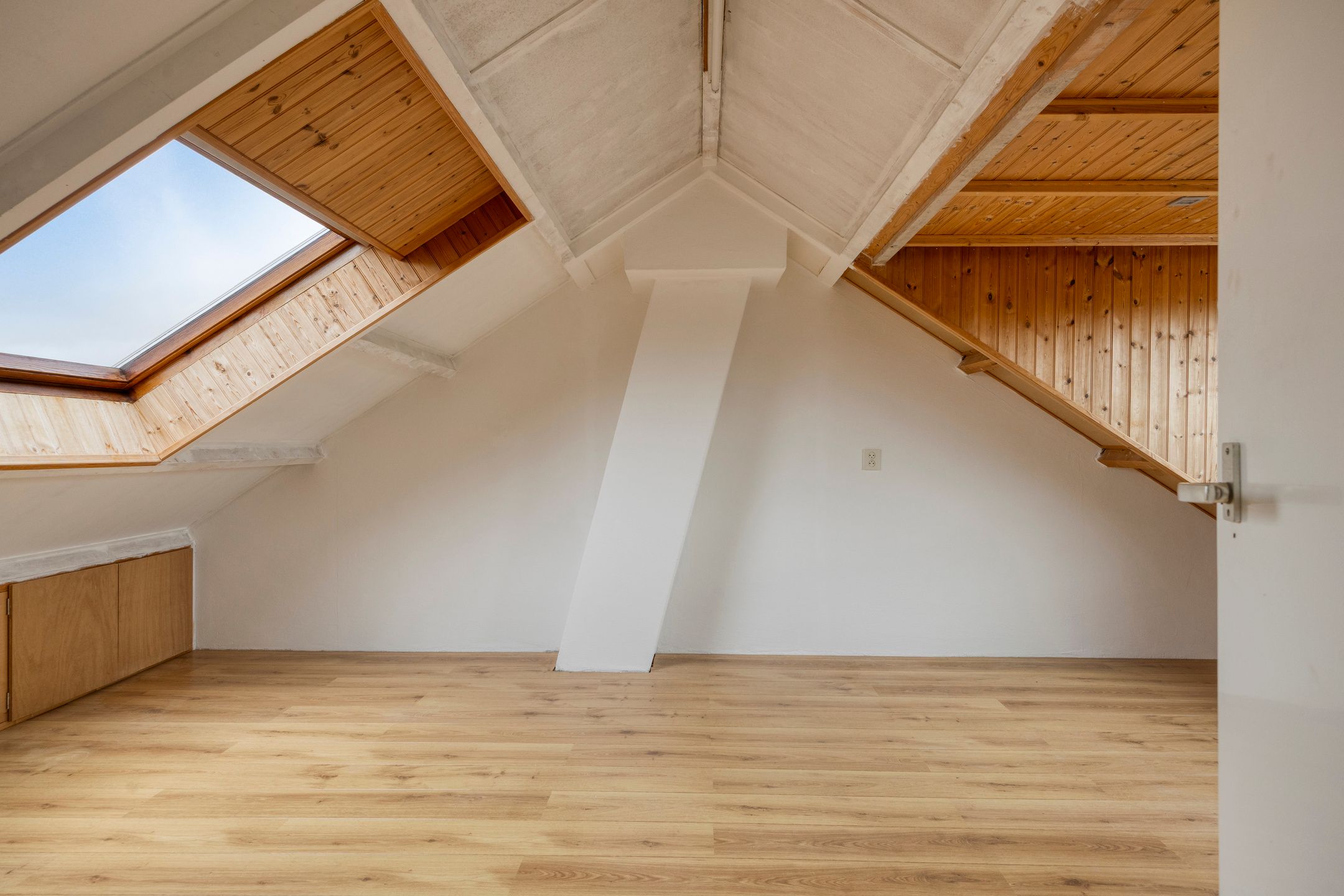 Photo 27 of Edelmanstraat 12