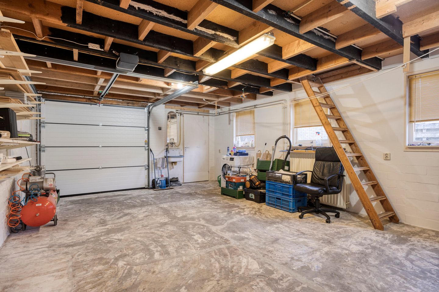 Photo 35 of Edelmanstraat 12