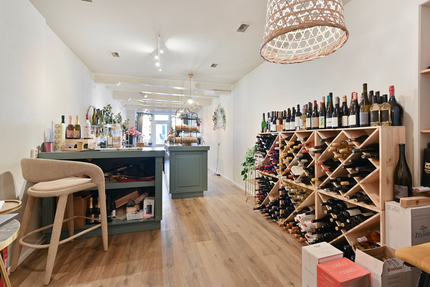 View photo 4 of Zeugstraat 66