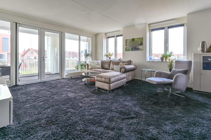 Photo 3 of Pruimenboomplein 38