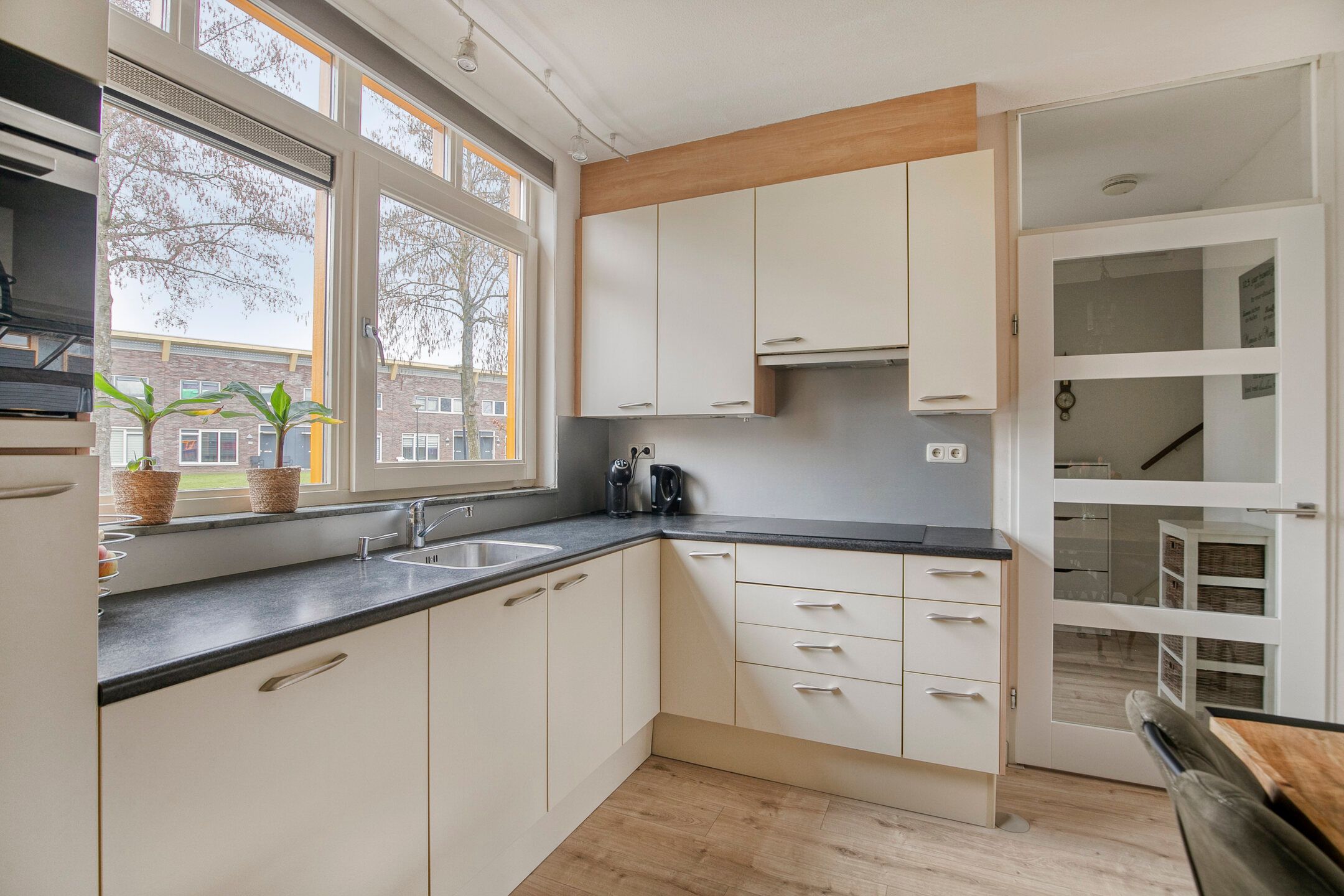 Photo 9 of Ary Schefferstraat 8