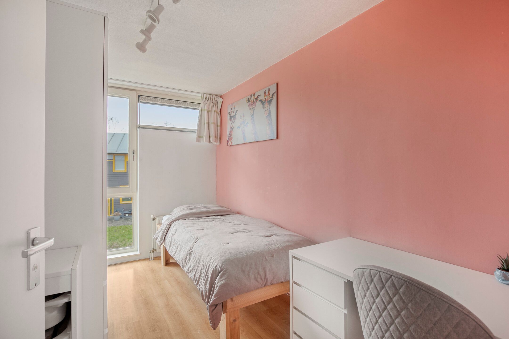 Photo 15 of Ary Schefferstraat 8