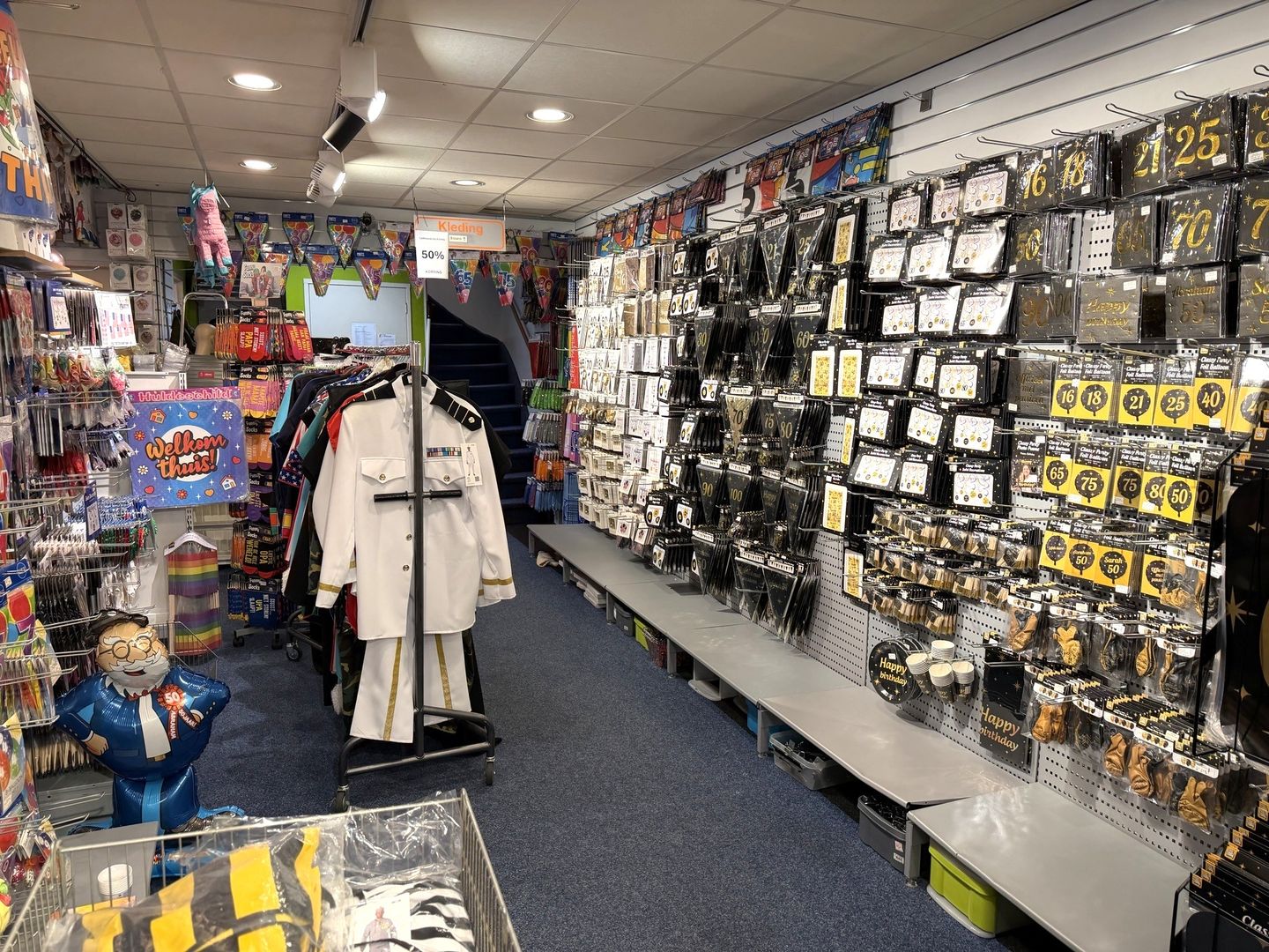 View photo 3 of Weimarstraat 187