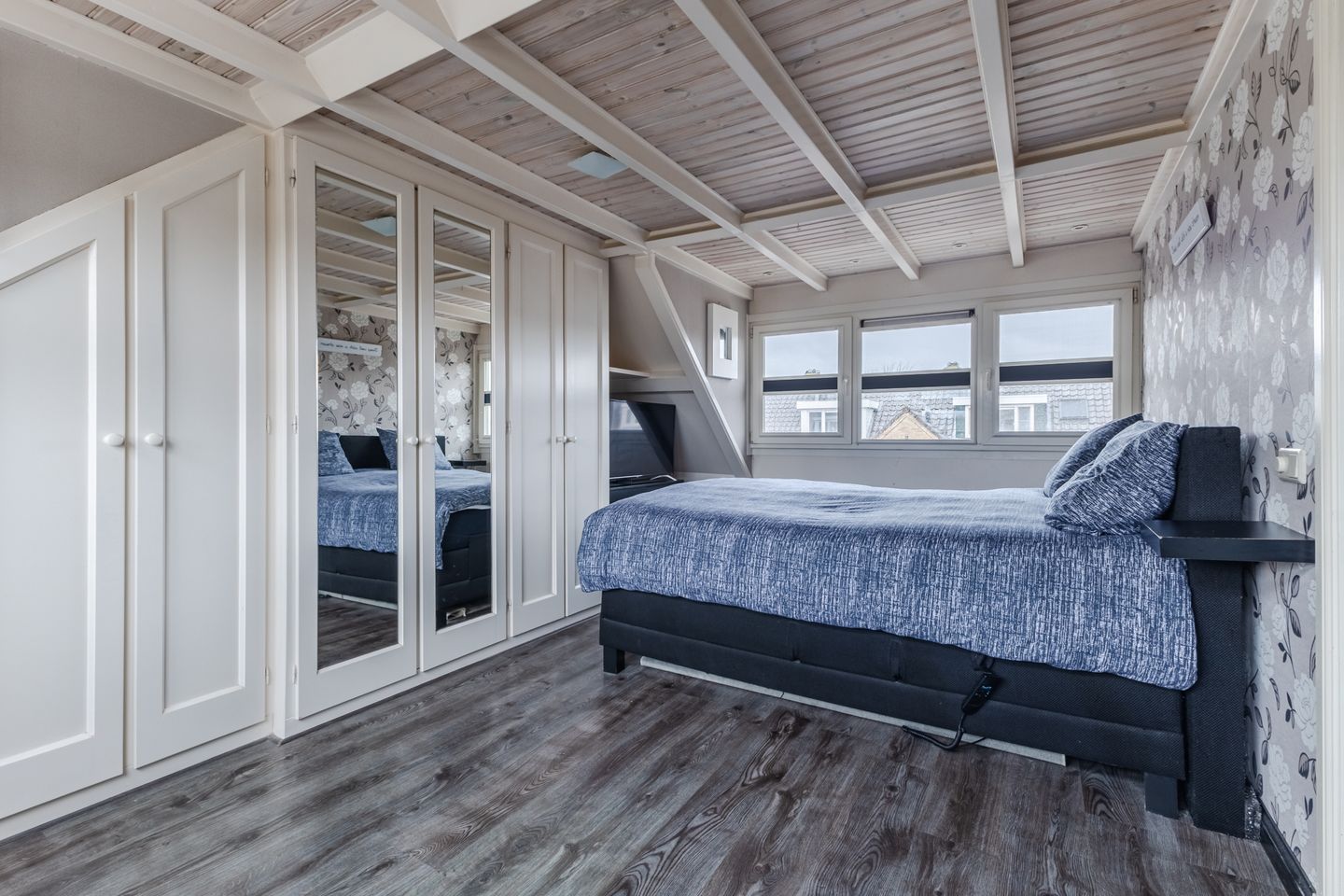 Photo 25 of Texelstraat 63