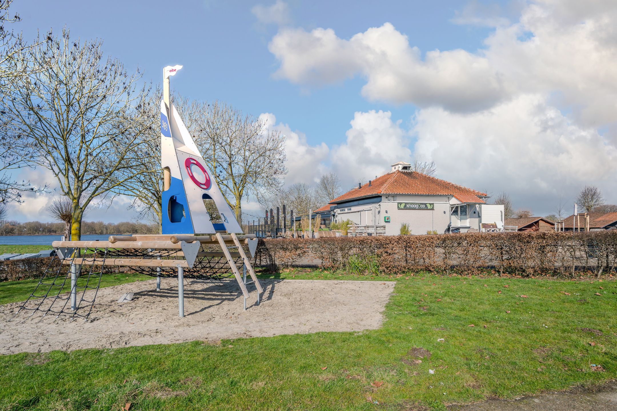 Foto 72 van Graaf de Hompeschstraat 2