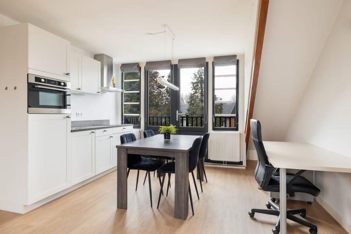 Foto 3 van Stationsweg 42-E