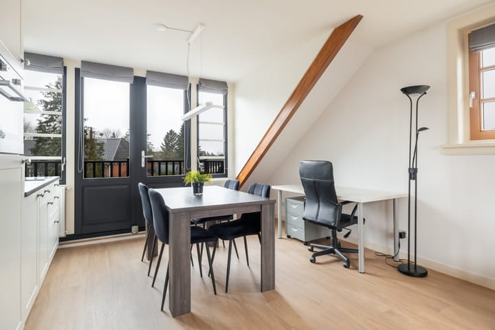 Foto 5 van Stationsweg 42-E