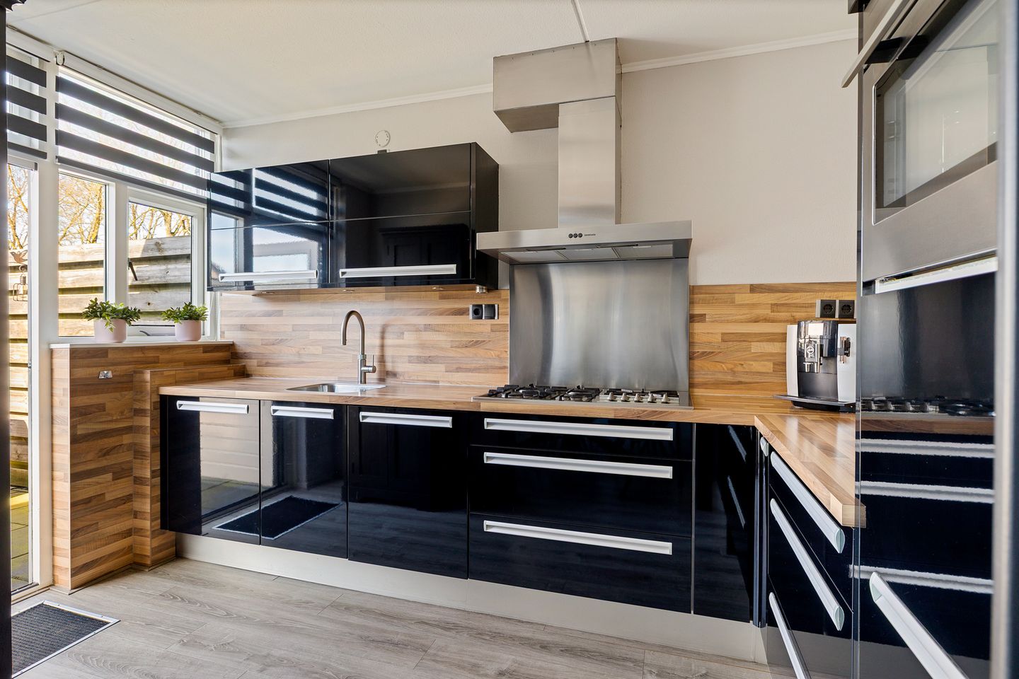 Foto 20 van De Maten 51