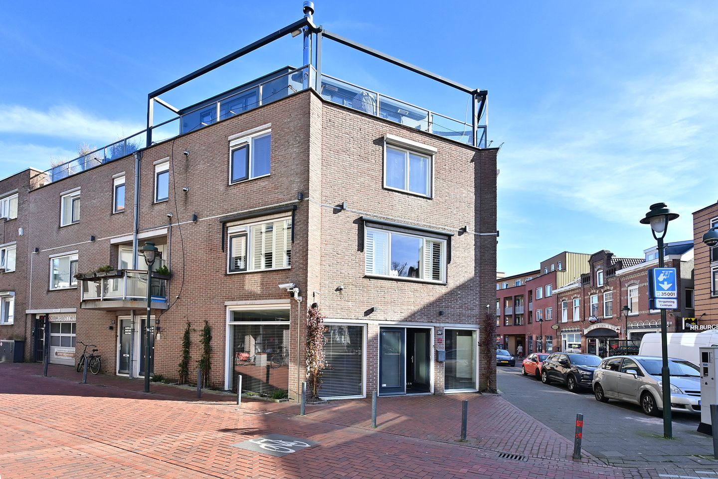 View photo 1 of Spoorstraat 26-C