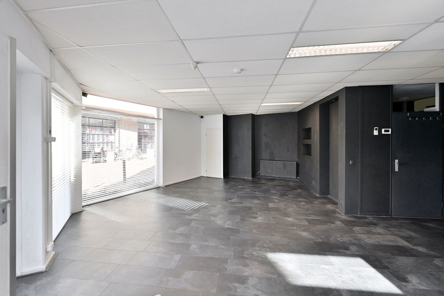 View photo 5 of Spoorstraat 26-C