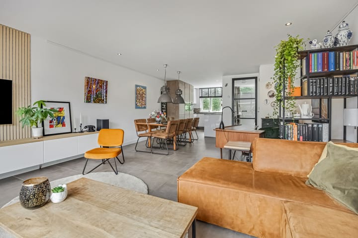 Photo 4 of Poggenbeekstraat 3