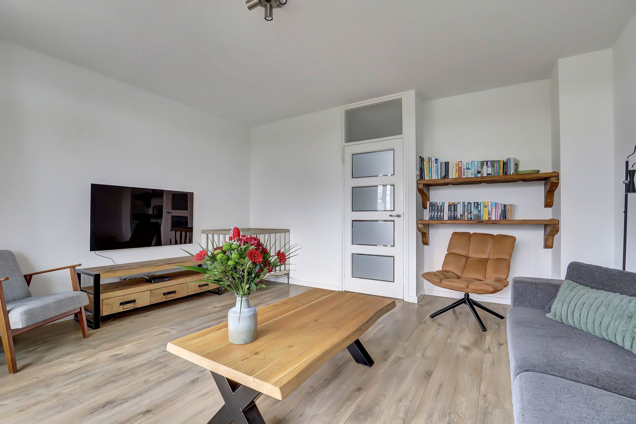 Foto 18 van Bijdorpstraat 8