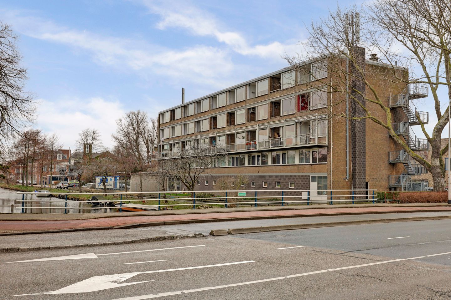 Foto 35 van Bijdorpstraat 8