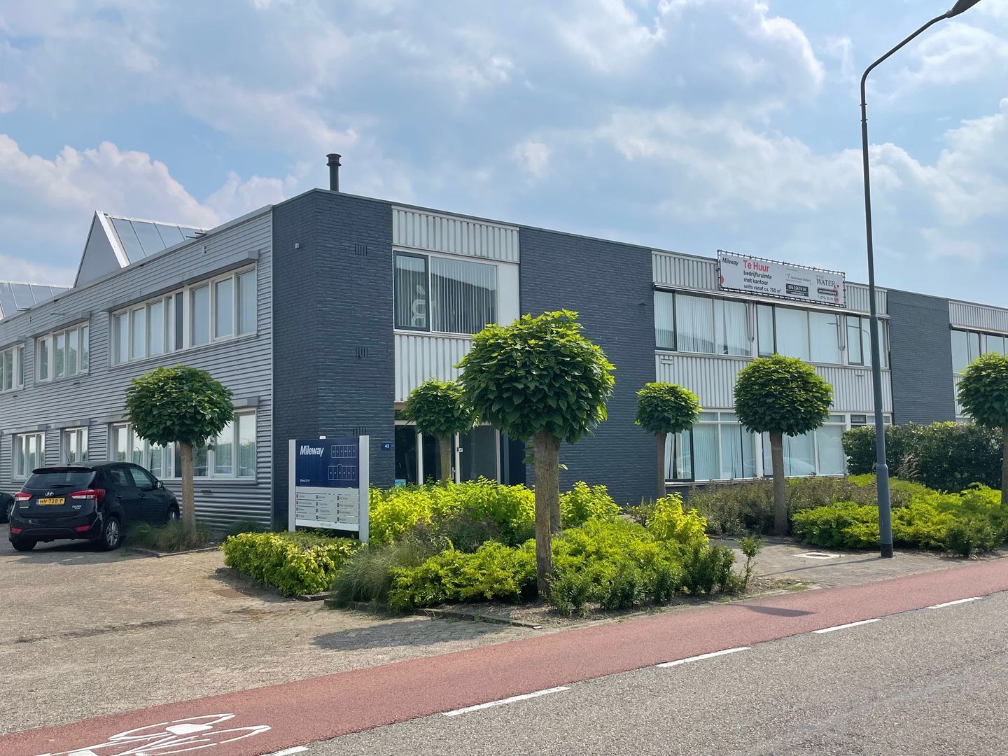 Bekijk foto 2 van Elftweg 42