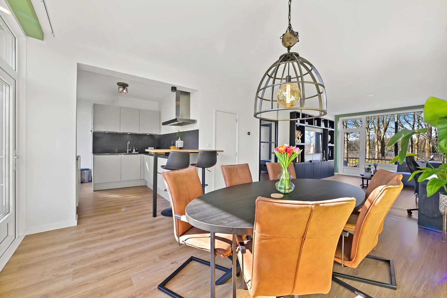 Photo 10 of Generaal Spoorlaan 343