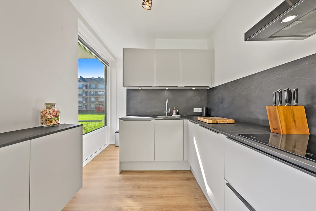 Photo 13 of Generaal Spoorlaan 343