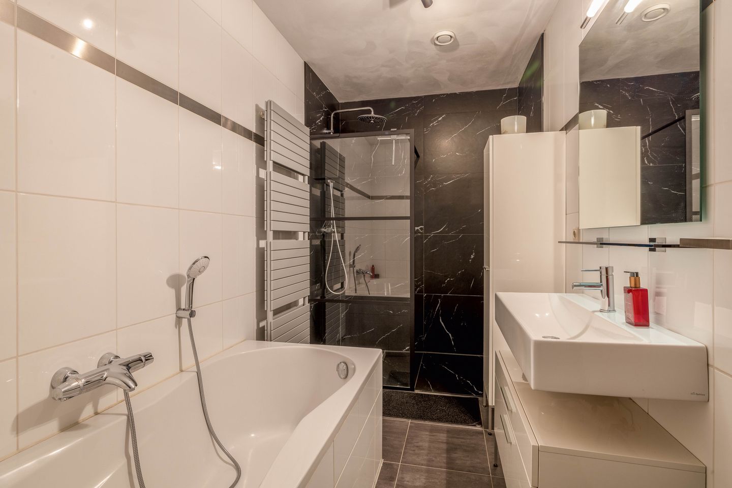 Photo 4 of Suytboulevard 35