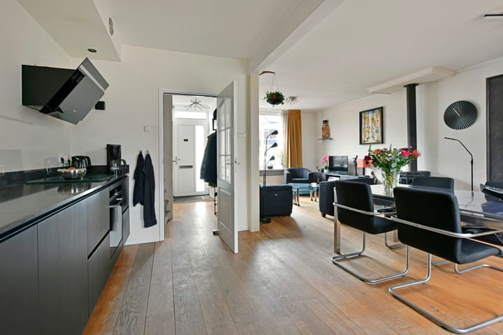 Foto 3 van Larixstraat 19