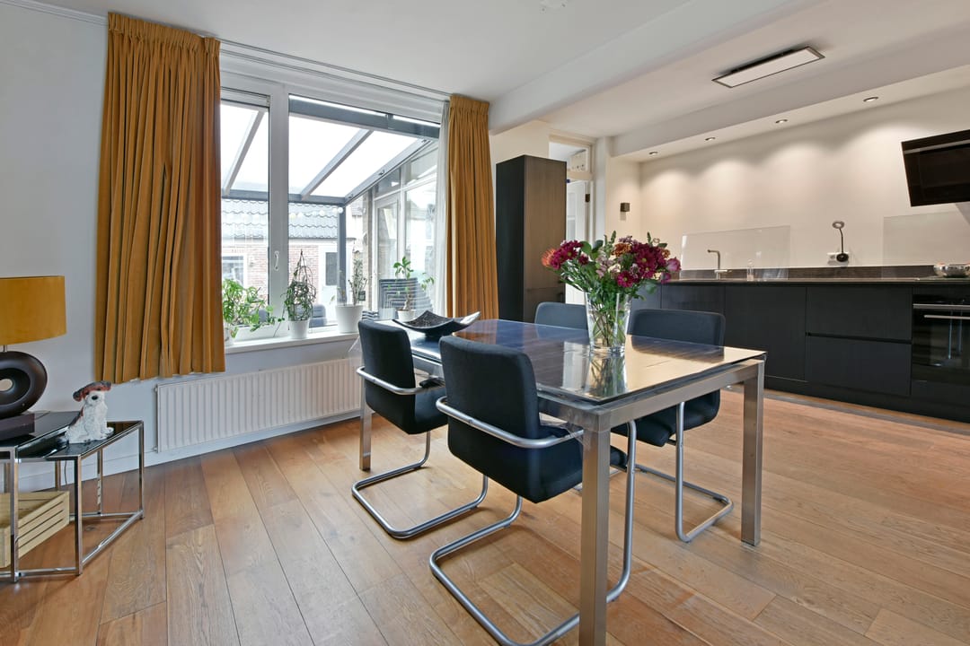 Foto 8 van Larixstraat 19