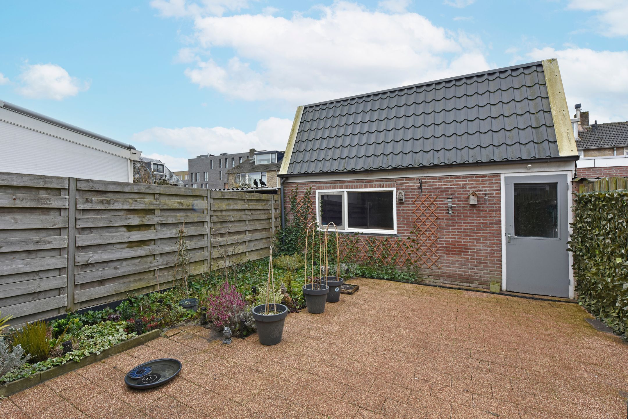 Foto 15 van Larixstraat 19