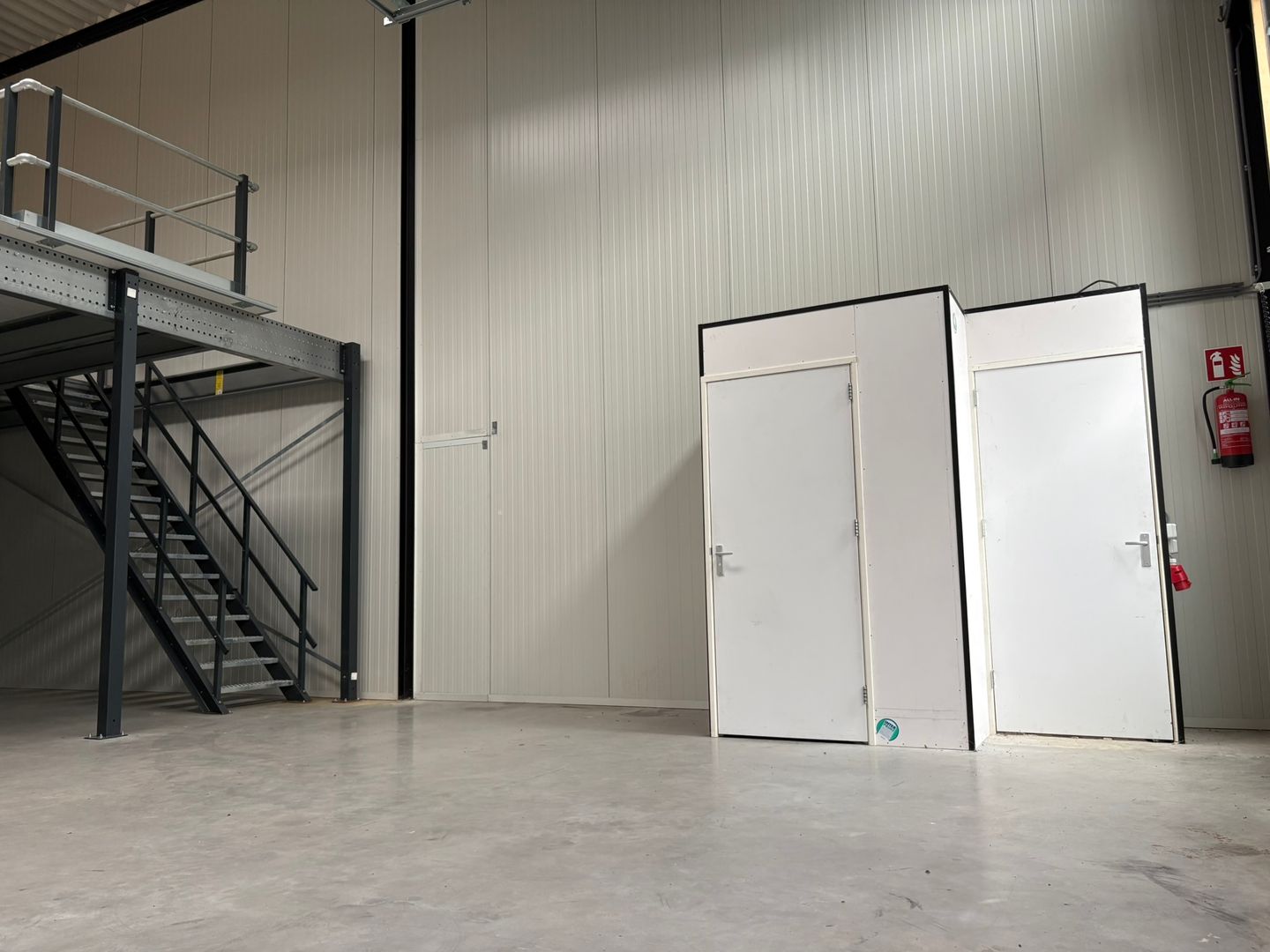 View photo 5 of Bedrijvenpark Twente Noord 38-d