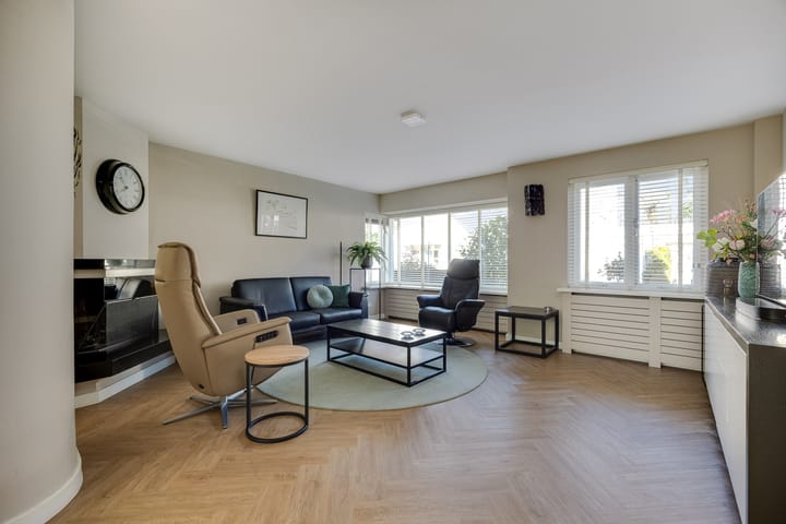 Photo 2 of Jachterf 11