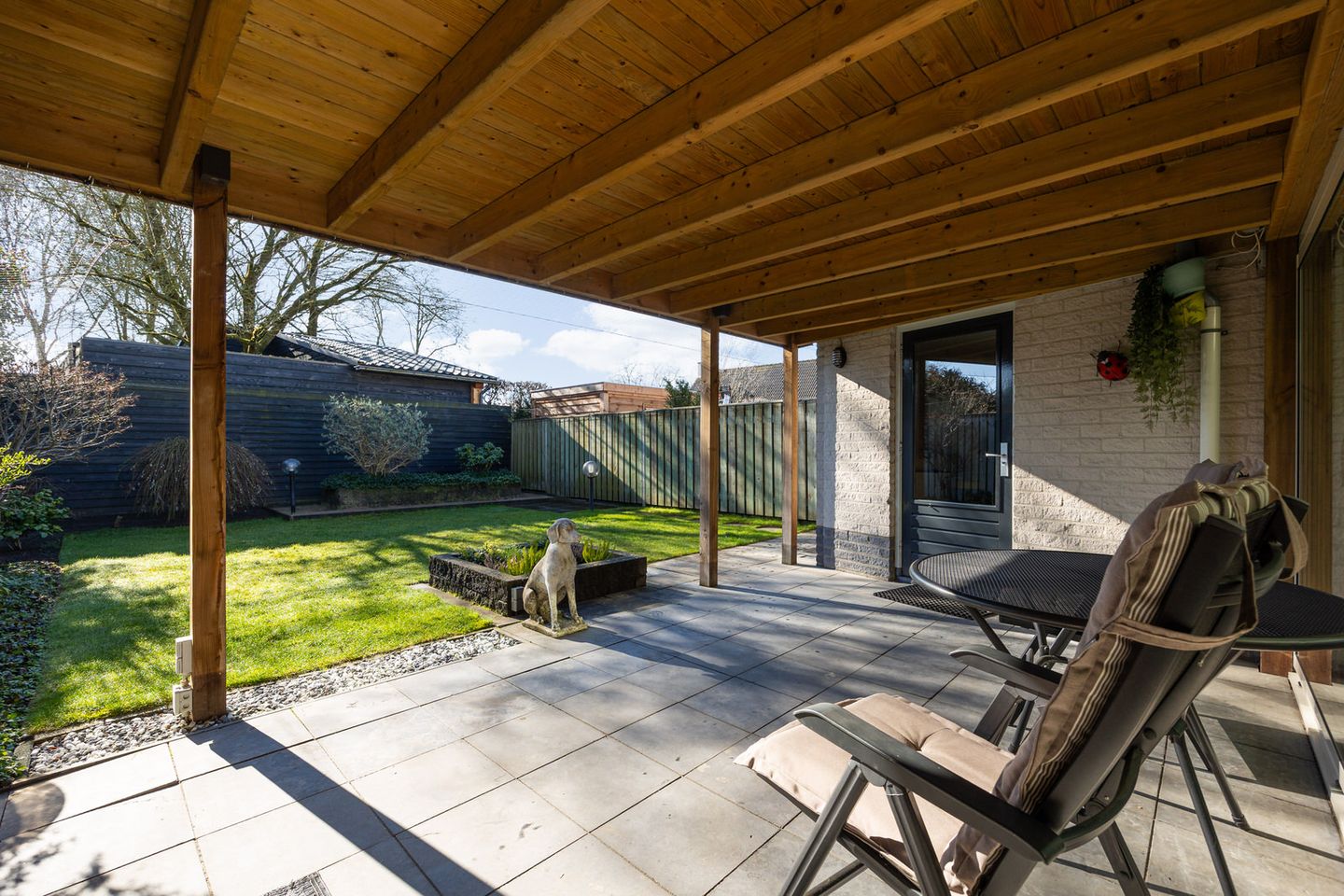 Photo 4 of Jachterf 11