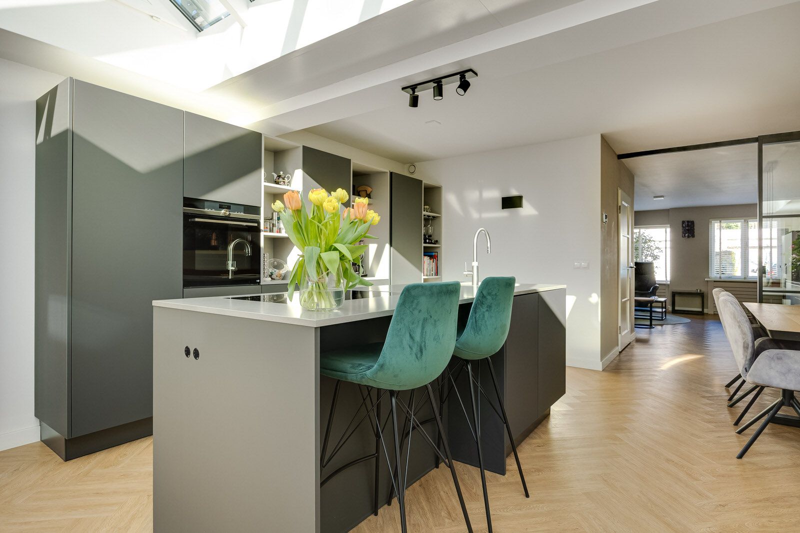 Photo 24 of Jachterf 11