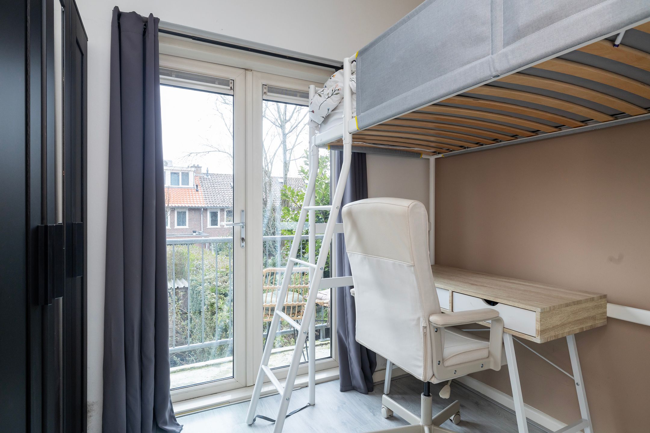 Photo 12 of Oudenoord 464
