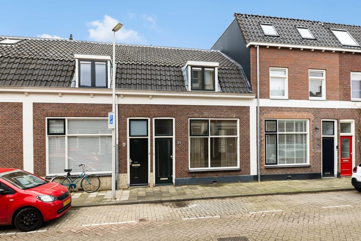 Bouwstraat 38