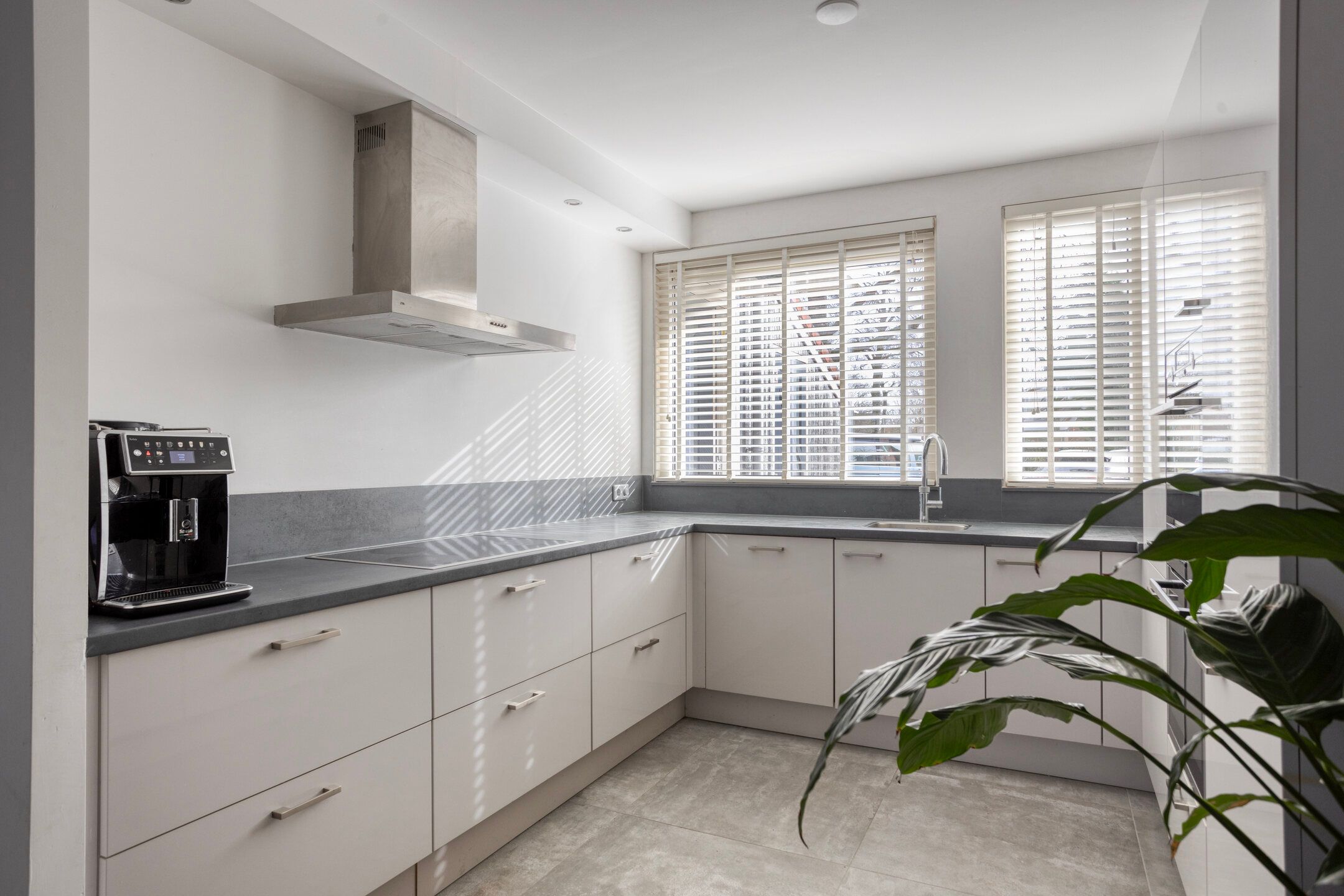 Foto 12 van Looierstraat 10