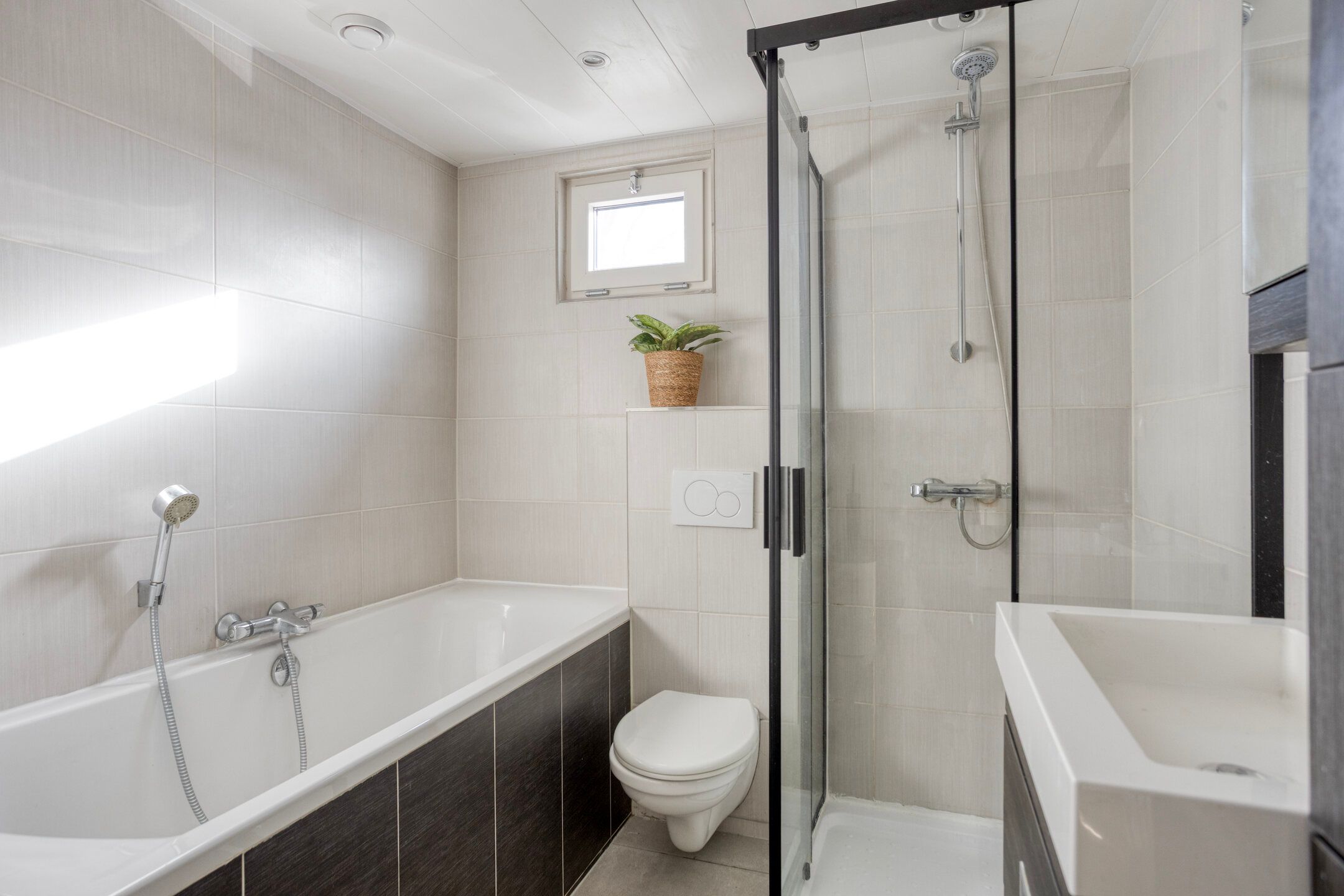 Foto 30 van Looierstraat 10