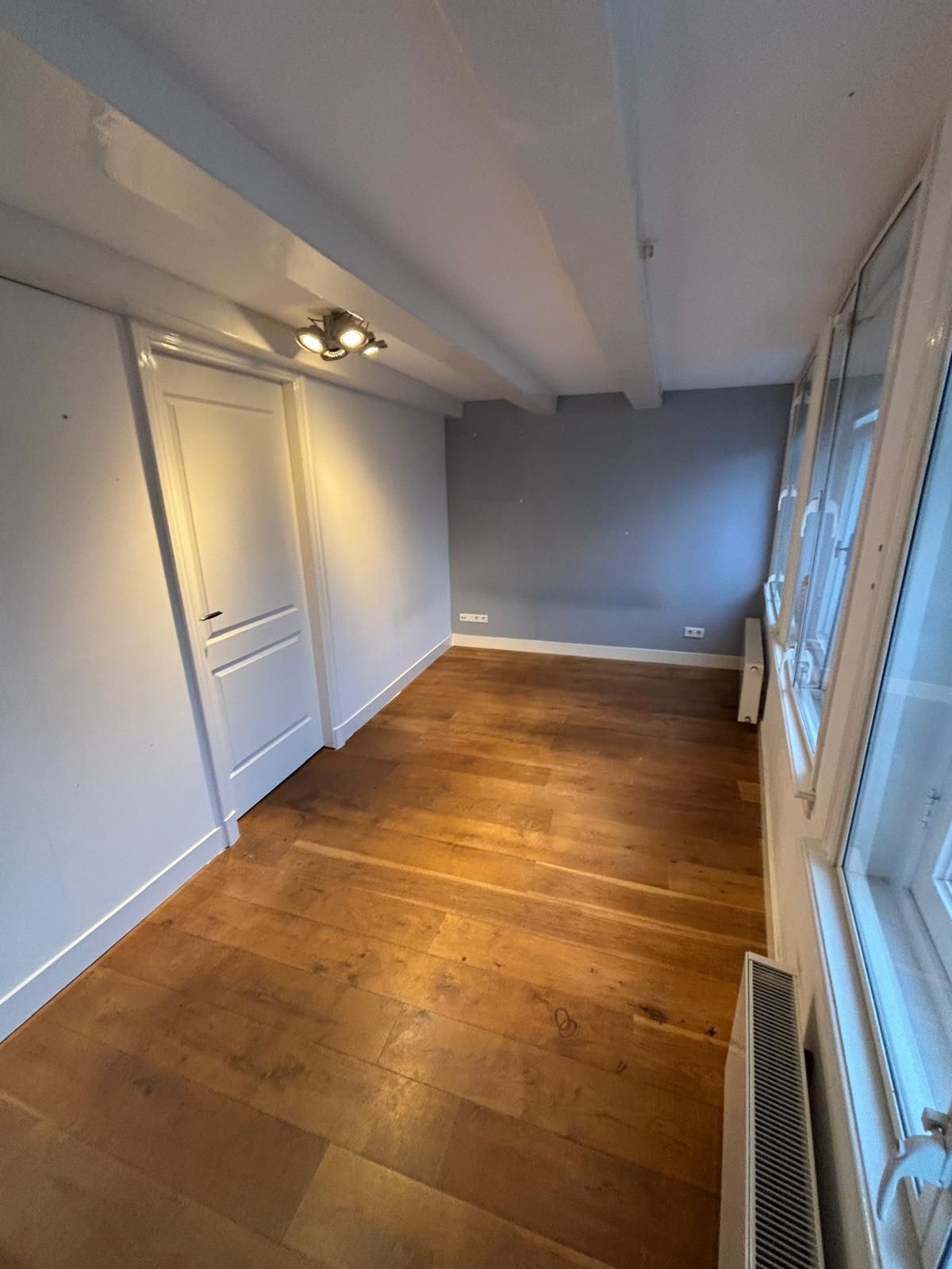 Foto 10 van Warmoesstraat 60-3