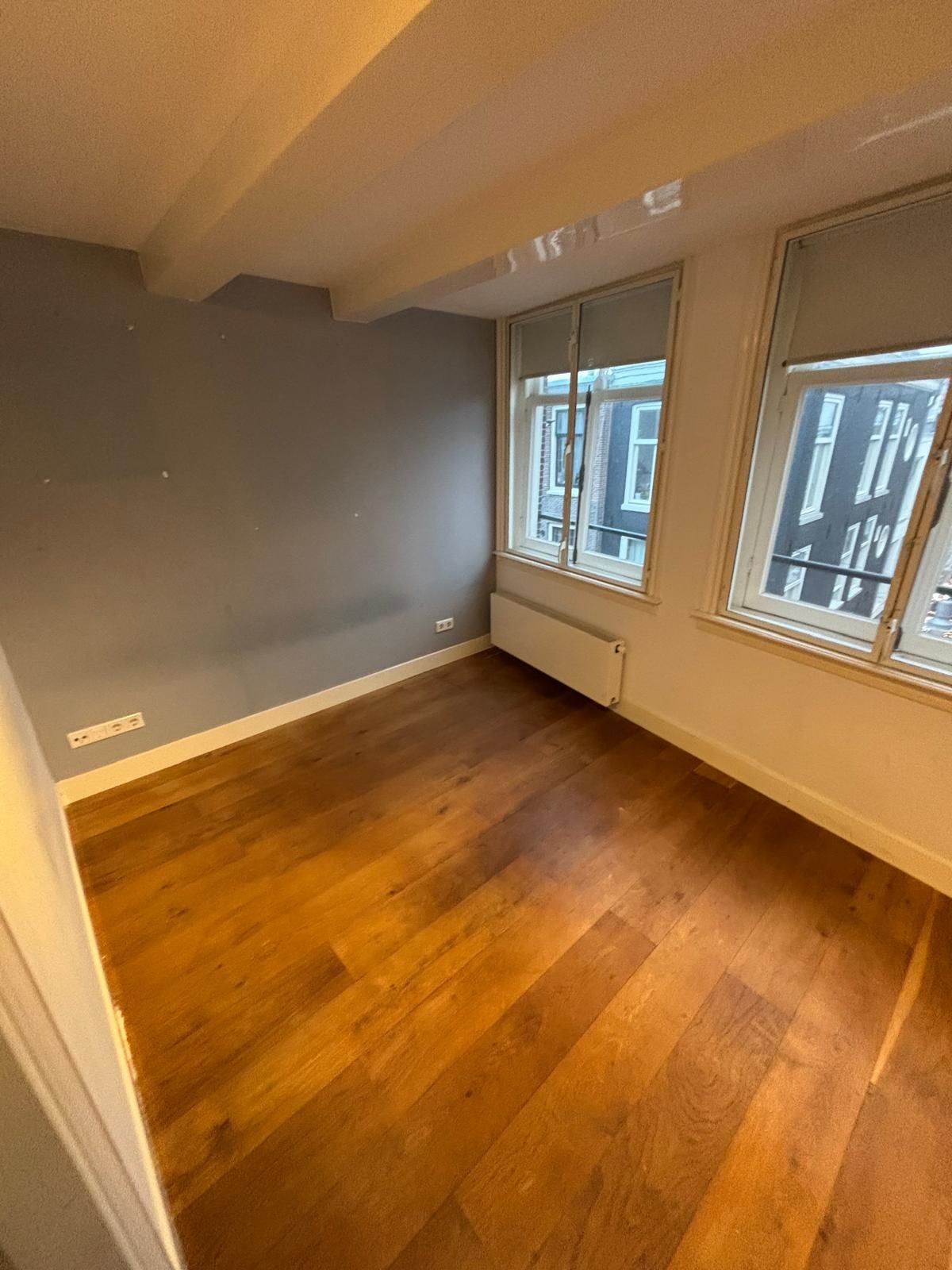 Foto 14 van Warmoesstraat 60-3