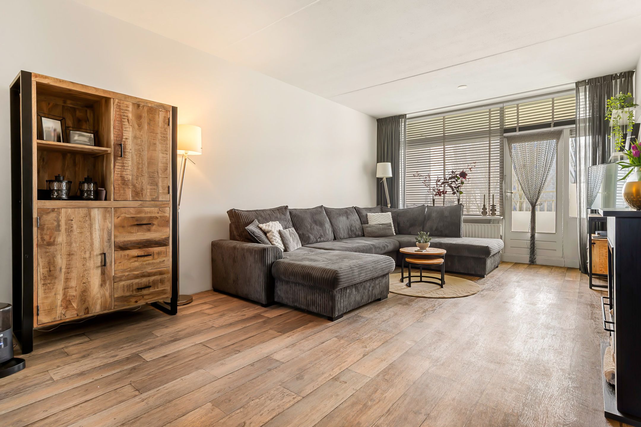 Foto 15 van Luxemburglaan 563