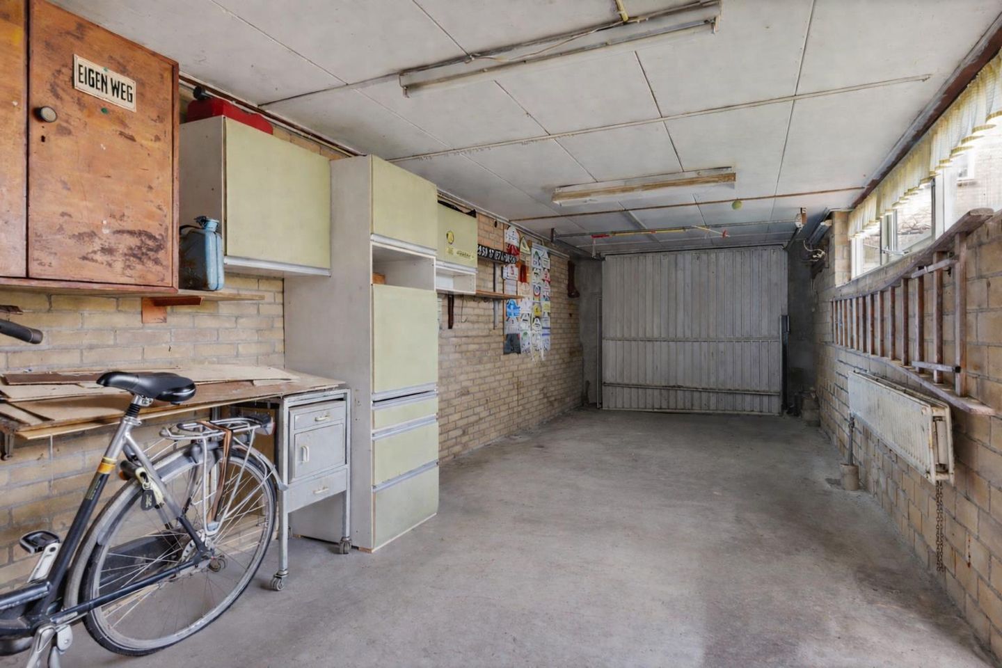 Photo 44 of Albert Schweitzerstraat 28